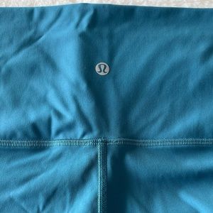 Lululemon capri leggings